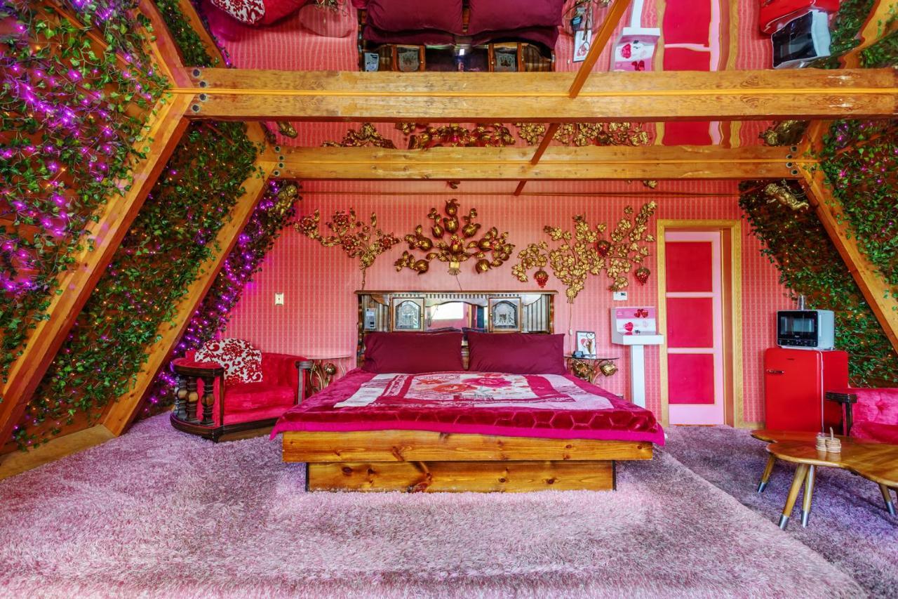 Hicksville Pines Chalets & Motel Idyllwild Ngoại thất bức ảnh