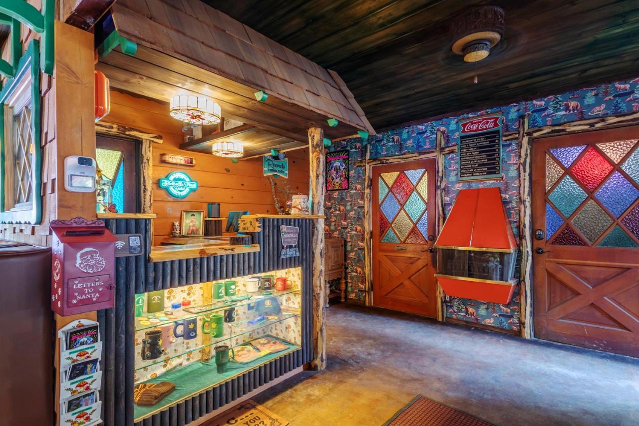 Hicksville Pines Chalets & Motel Idyllwild Ngoại thất bức ảnh