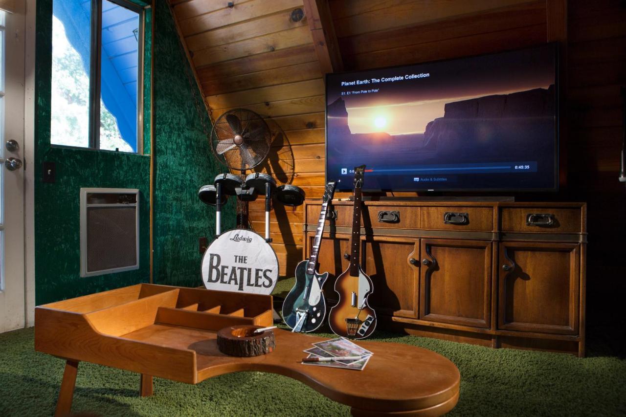 Hicksville Pines Chalets & Motel Idyllwild Ngoại thất bức ảnh