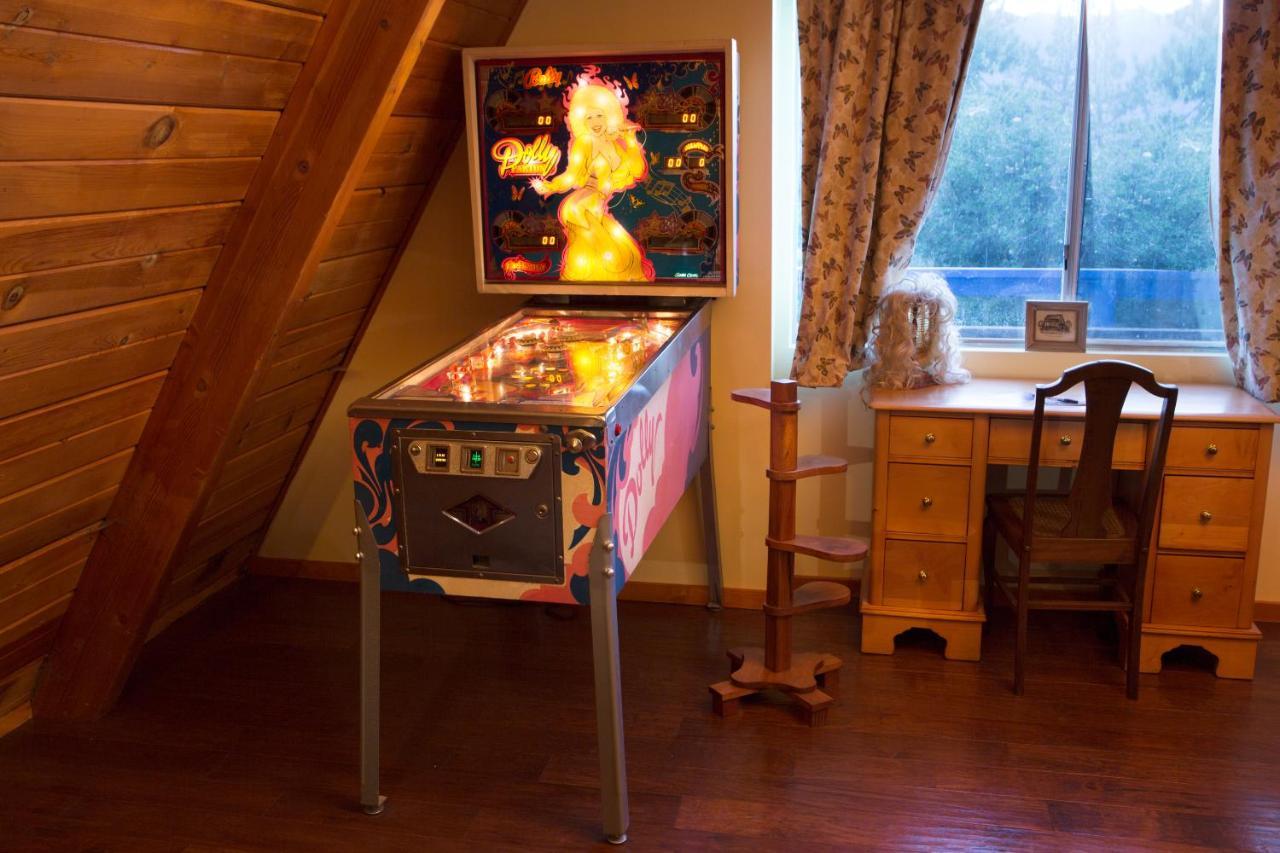 Hicksville Pines Chalets & Motel Idyllwild Ngoại thất bức ảnh